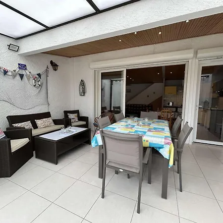 Maison Avec Veranda, Proche Ocean, 3 Chambres, Parking Prive - - Fr-1-224c-276 *